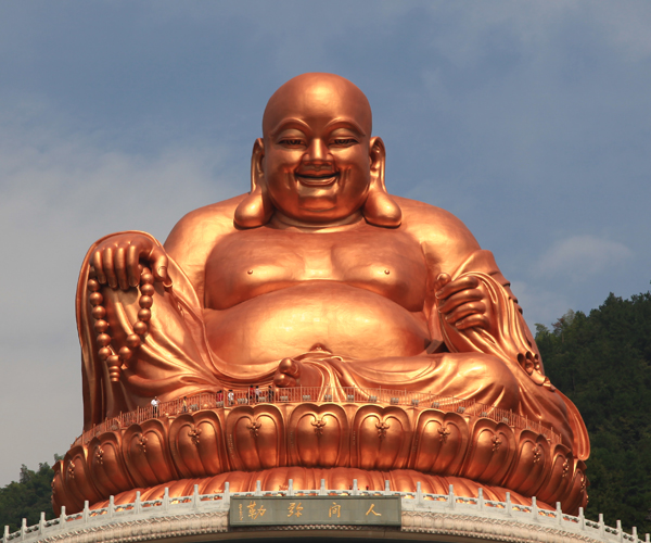 武威大型彌勒佛雕塑貼金箔