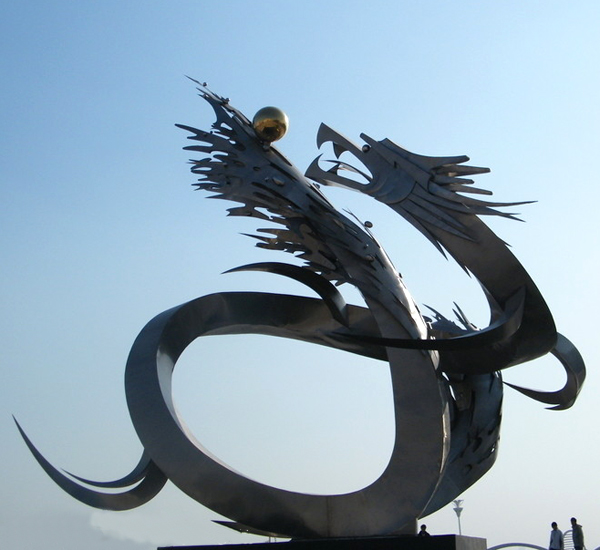 武威大型不銹鋼龍雕塑