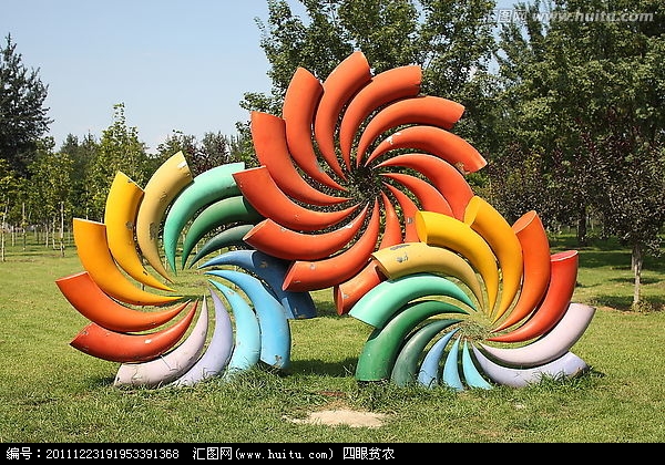 玻璃鋼雕塑的脫模和修整具體怎么操作？